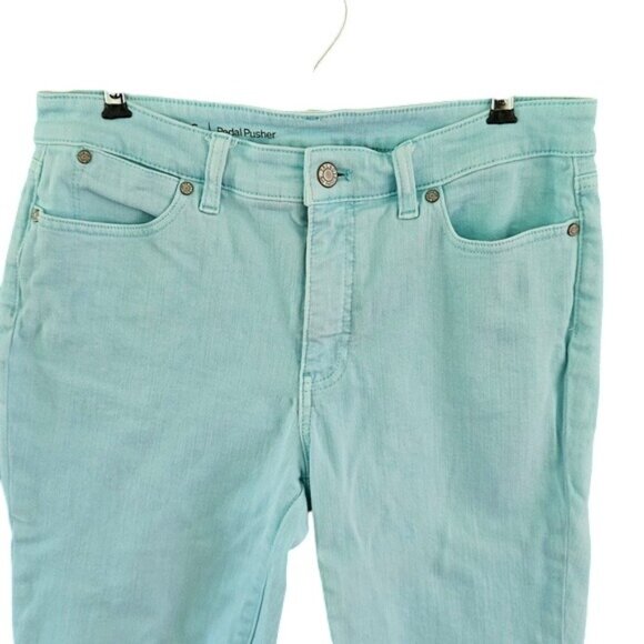 Talbots Flawless Pedal Pusher Capris Size 6 Light Blue - Picture 2 of 7